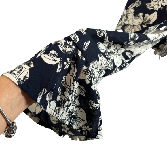 Women’s Large Floral Print Long Sleeve Romper cinched waist Cottagecore Flowy - Picture 6 of 8